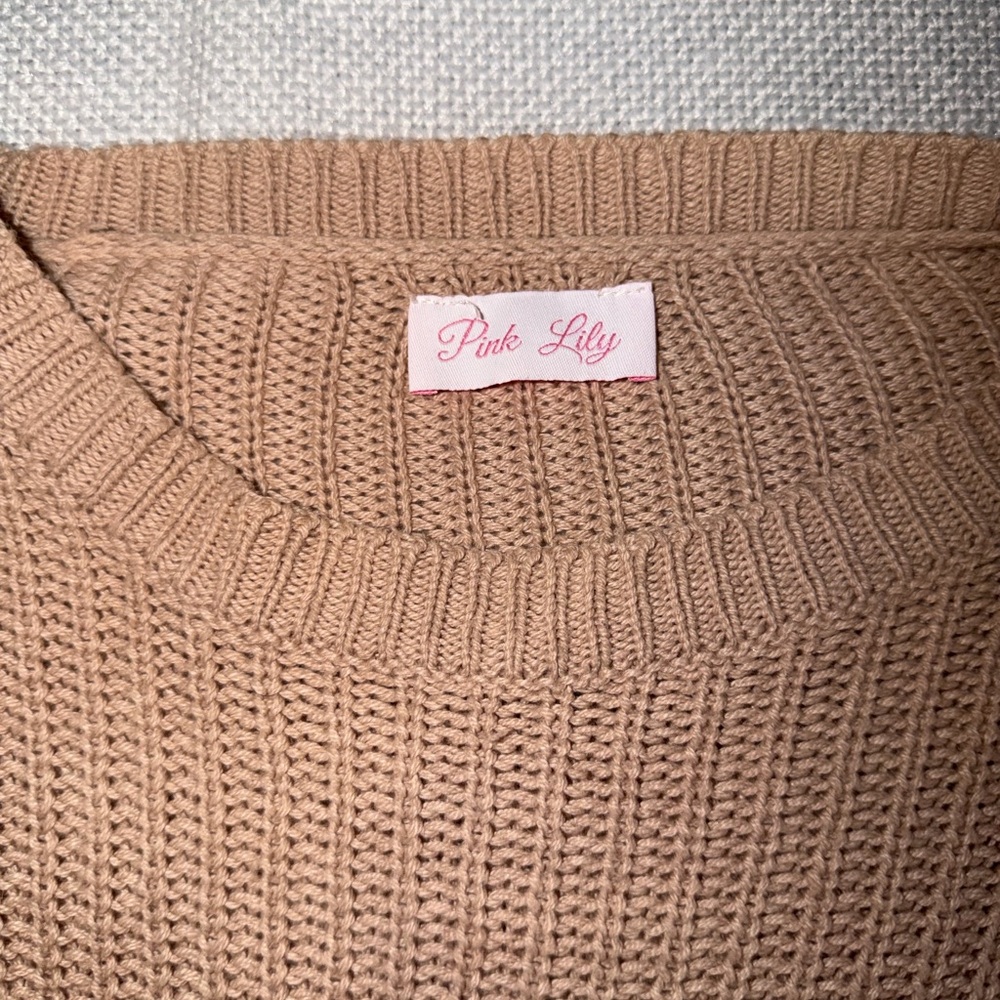 Pink Lily Women's Warm Beige Sweater